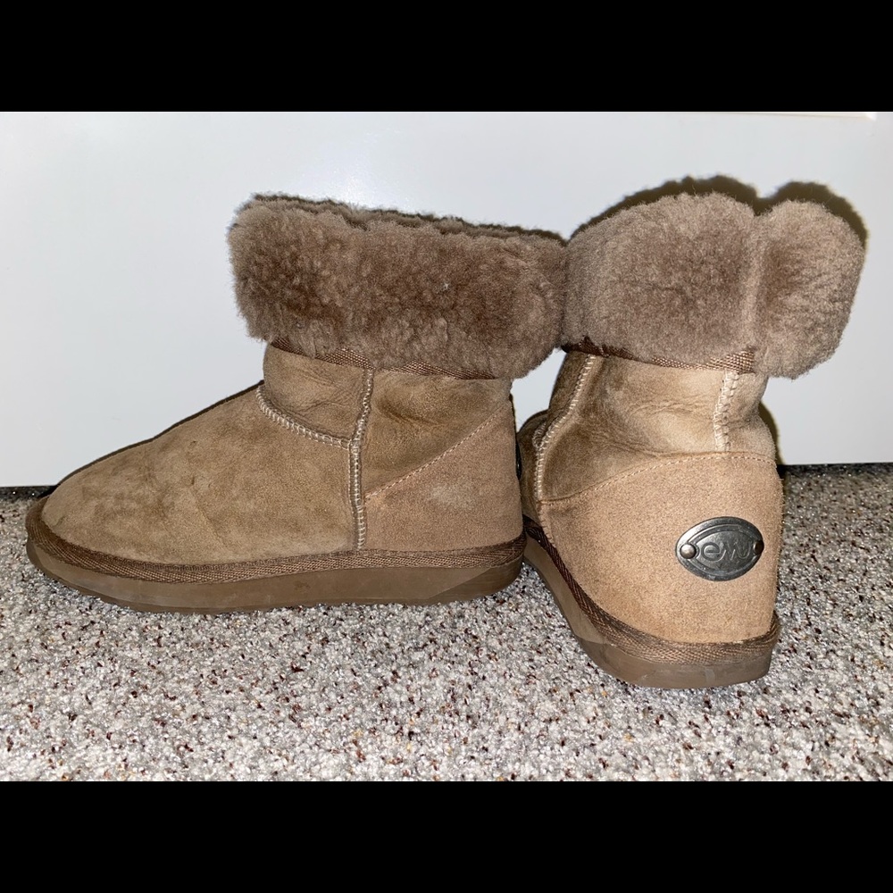 Emu Sheepskin Boots View 2